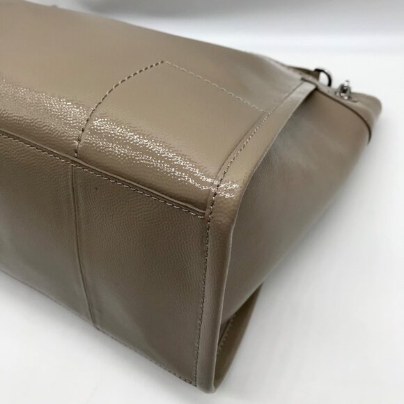 Tory Burch Taupe Patent Leather Britten Slouchy Shoulder Bag With Wallet - Picture 6 of 12